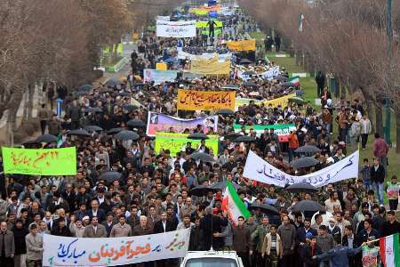 مسيرات ذكري انتصار الثورة الاسلامية الايرانية تتصدر اخبار الوكالات العالمية